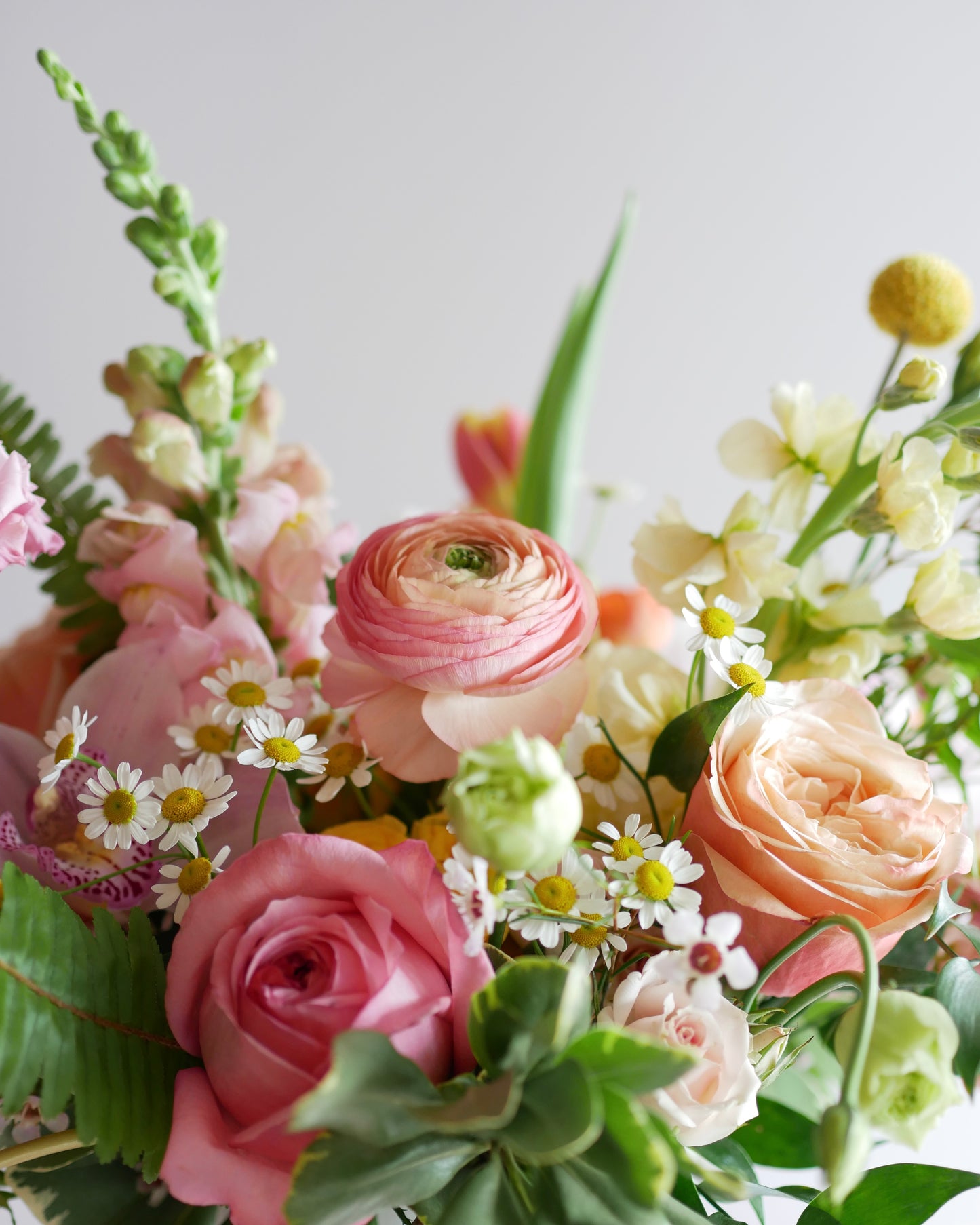 Flower Hat box Boston. Same Day Flower Delivery Boston, boston same day flower delivery, flower delivery boston same day, Florist Quincy, Quincy Flower Shop, Flower Delivery Boston, Quincy MA Florist, Quincy Flowers, Quincy Florist, Flowers Quincy, Flower Arrangement. Hat box. Flower Hat box Boston. Flower delivery Boston. Bouquet. Flower arrangement. Flower delivery Boston. Same Day Delivery. Flowers. Quincy Florist. Flower Delivery in Quincy. Flower Delivery Quincy MA, Same Day Flower Delivery Quincy MA