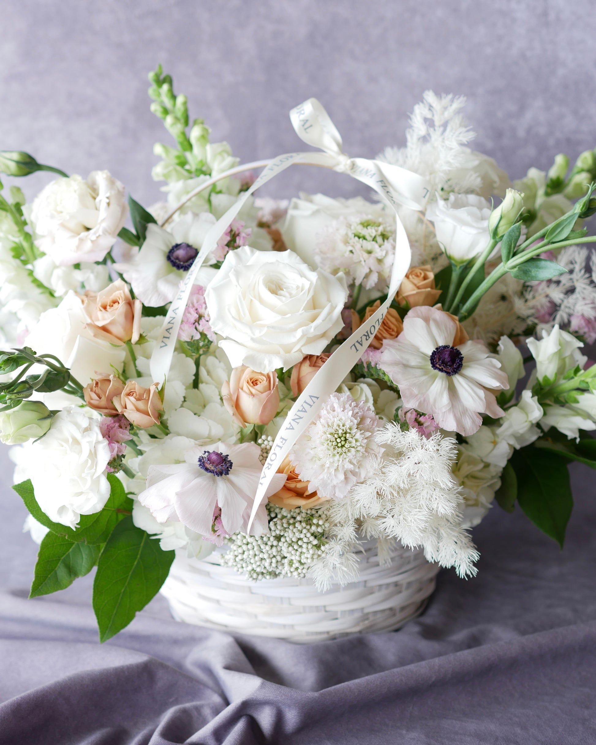 Same Day Flower Delivery Boston,  boston same day flower delivery, flower delivery boston same day, Florist Quincy, Quincy Flower Shop, Flower Delivery Boston, Quincy MA Florist, Quincy Flowers, Quincy Florist, Flowers Quincy, Flower Arrangement. Hat box. Flower Hat box Boston. Flower delivery Boston. Bouquet. Flower arrangement. Flower delivery Boston. Same Day Delivery. Flowers. Quincy Florist. Flower Delivery in Quincy. Flower Delivery Quincy MA,Flowers in a Basket. Flower Basket.