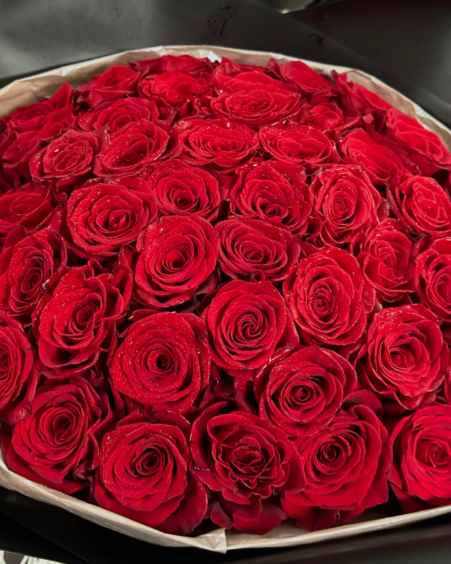 Roses. Flower Hat box Boston. Same Day Flower Delivery Boston, boston same day flower delivery, flower delivery boston same day, Florist Quincy, Quincy Flower Shop, Flower Delivery Boston, Quincy MA Florist, Quincy Flowers, Quincy Florist, Flowers Quincy, Flower Arrangement. Hat box. Flower Hat box Boston. Flower delivery Boston. Bouquet. Flower arrangement. Flower delivery Boston. Same Day Delivery. Flowers. Quincy Florist. Flower Delivery in Quincy. Flower Delivery Quincy MA,