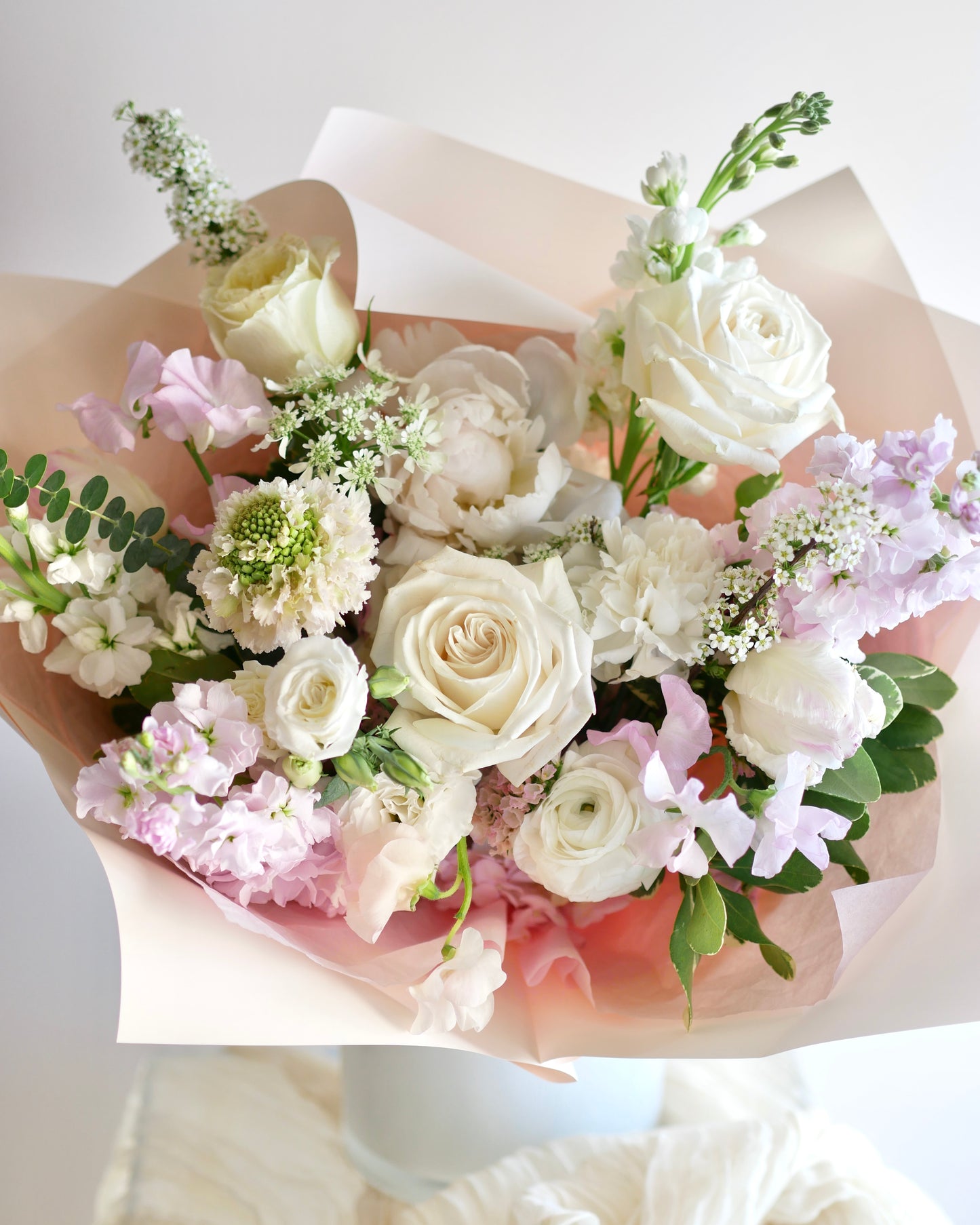 Flower Hat box Boston. Same Day Flower Delivery Boston, boston same day flower delivery, flower delivery boston same day, Florist Quincy, Quincy Flower Shop, Flower Delivery Boston, Quincy MA Florist, Quincy Flowers, Quincy Florist, Flowers Quincy, Flower Arrangement. Hat box. Flower Hat box Boston. Flower delivery Boston. Bouquet. Flower arrangement. Flower delivery Boston. Same Day Delivery. Flowers. Quincy Florist. Flower Delivery in Quincy. Flower Delivery Quincy MA, Same Day Flower Delivery Quincy MA