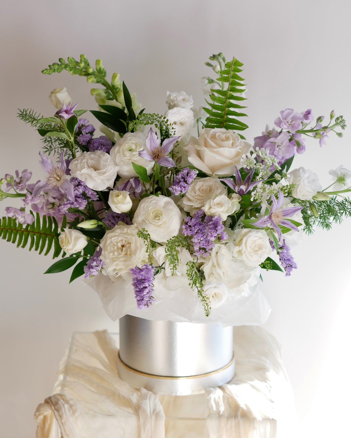 Flower Hat box Boston. Same Day Flower Delivery Boston, boston same day flower delivery, flower delivery boston same day, Florist Quincy, Quincy Flower Shop, Flower Delivery Boston, Quincy MA Florist, Quincy Flowers, Quincy Florist, Flowers Quincy, Flower Arrangement. Hat box. Flower Hat box Boston. Flower delivery Boston. Bouquet. Flower arrangement. Flower delivery Boston. Same Day Delivery. Flowers. Quincy Florist. Flower Delivery in Quincy. Flower Delivery Quincy MA, Same Day Flower Delivery Quincy MA