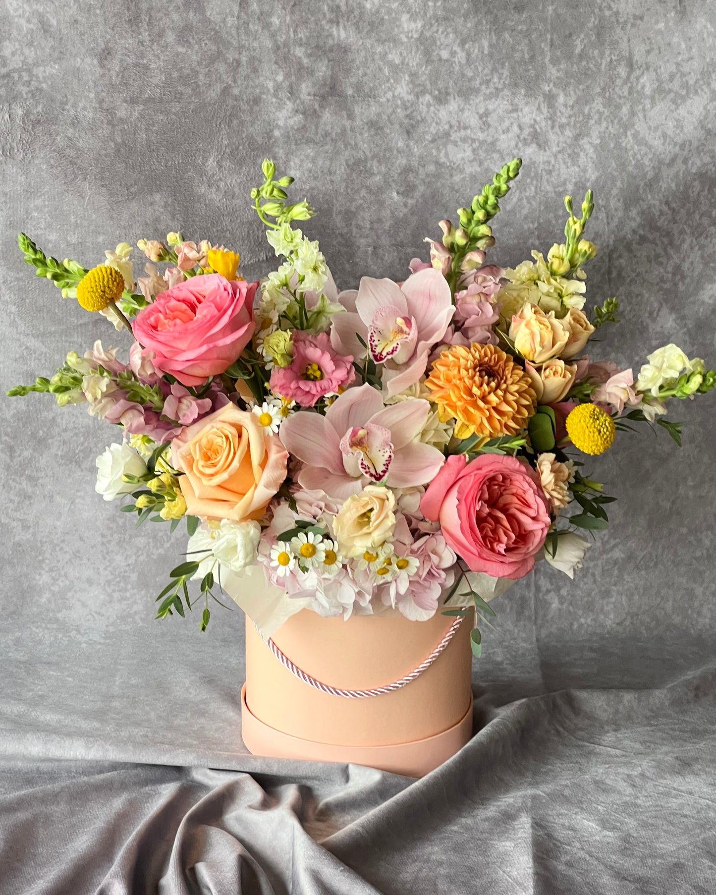 Flower Hat box Boston. Same Day Flower Delivery Boston, boston same day flower delivery, flower delivery boston same day, Florist Quincy, Quincy Flower Shop, Flower Delivery Boston, Quincy MA Florist, Quincy Flowers, Quincy Florist, Flowers Quincy, Flower Arrangement. Hat box. Flower Hat box Boston. Flower delivery Boston. Bouquet. Flower arrangement. Flower delivery Boston. Same Day Delivery. Flowers. Quincy Florist. Flower Delivery in Quincy. Flower Delivery Quincy MA, Same Day Flower Delivery Quincy MA