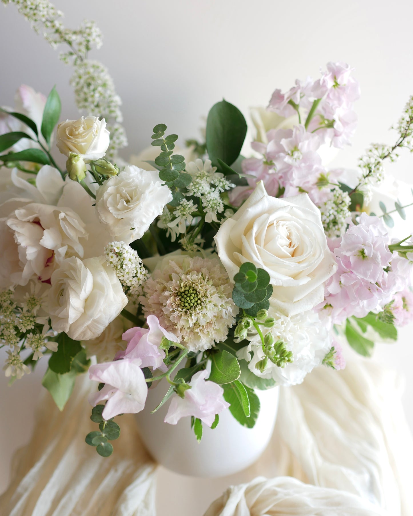 Flower Hat box Boston. Same Day Flower Delivery Boston, boston same day flower delivery, flower delivery boston same day, Florist Quincy, Quincy Flower Shop, Flower Delivery Boston, Quincy MA Florist, Quincy Flowers, Quincy Florist, Flowers Quincy, Flower Arrangement. Hat box. Flower Hat box Boston. Flower delivery Boston. Bouquet. Flower arrangement. Flower delivery Boston. Same Day Delivery. Flowers. Quincy Florist. Flower Delivery in Quincy. Flower Delivery Quincy MA, Same Day Flower Delivery Quincy MA