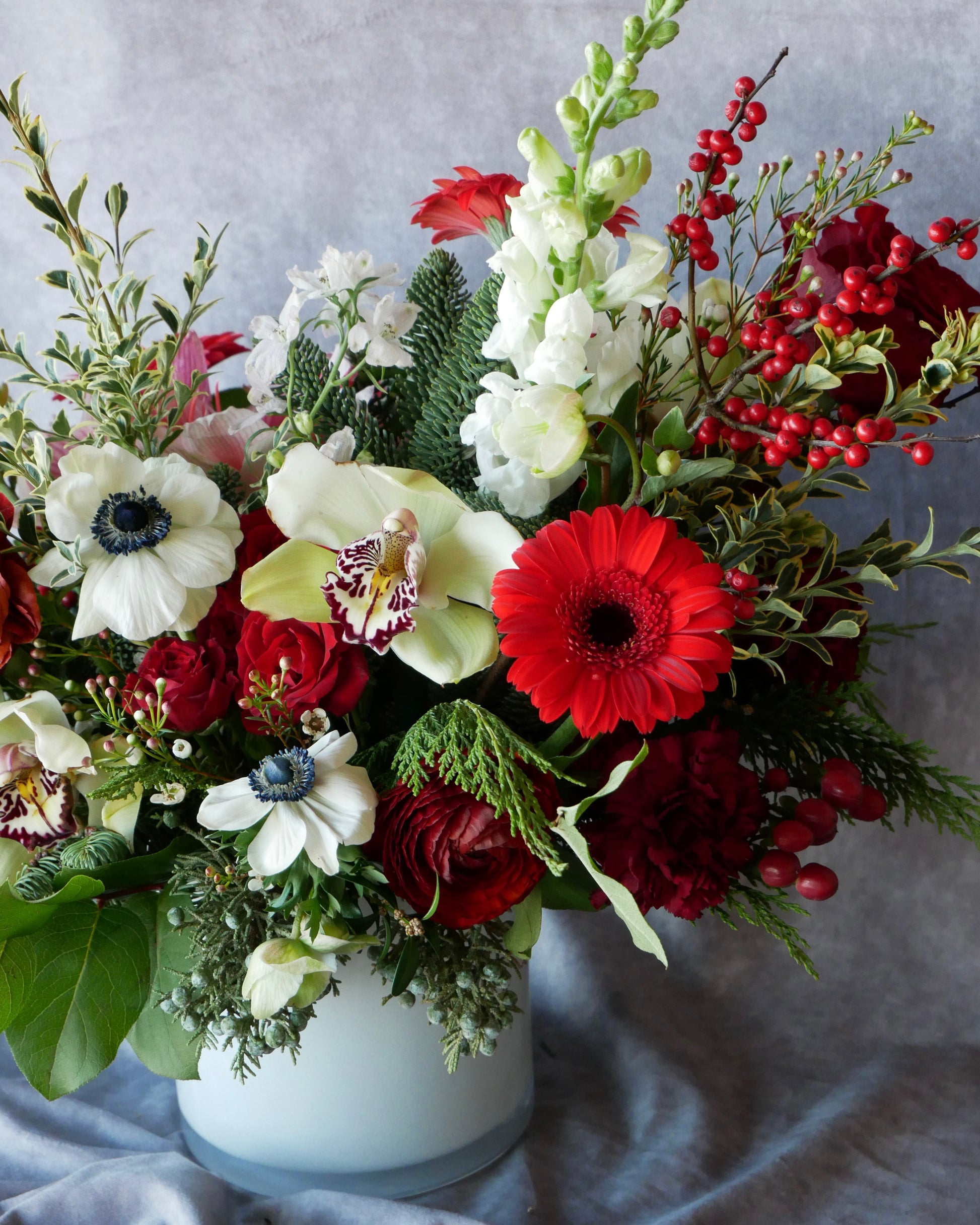 Christmas Flowers, Christmas flower arrangement, Flower delivery in Boston, Flower delivery in Quincy, Quincy florist, Boston Florist, Same-Day Delivery, Christmas Centerpiece