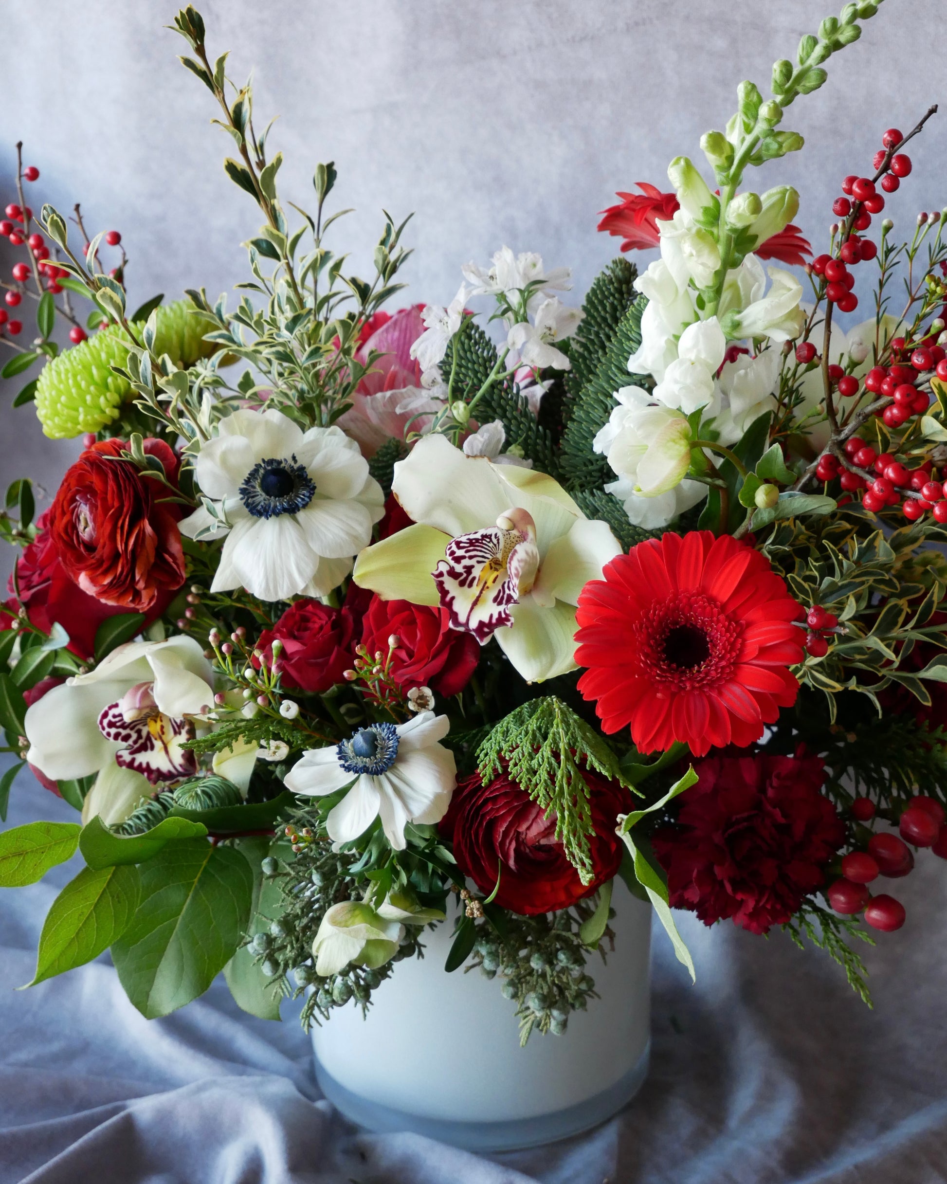 Christmas Flowers, Christmas flower arrangement, Flower delivery in Boston, Flower delivery in Quincy, Quincy florist, Boston Florist, Same-Day Delivery, Christmas Centerpiece