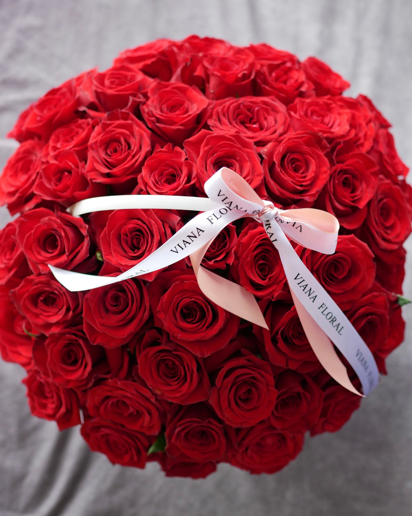 Flower Arrangement. Flower Delivery Boston. Roses. Bouquet. Flower arrangement. Flower delivery Boston. Same Day Delivery. Flowers. Quincy Florist. Flower Delivery in Quincy. Roses in a basket, Valentine's Day Flowers.